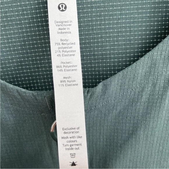 NWT Lululemon Ventlight Zippered Jumpsuit - Picture 2 of 6